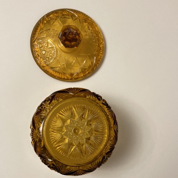 McKee Kemple Yutec Amber Pressed Glass Sugar Bowl, Candy Dish Jar With Lid - Picture 5 of 7